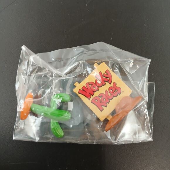 EPOCH Wacky Races Vol.1 The Mean Machine Mini Figure Hanna Barbera Japan Rare - Picture 3 of 11